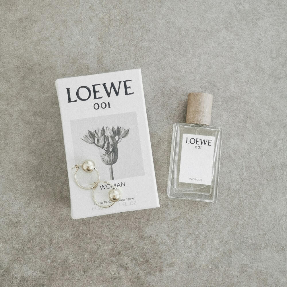 ロエベ loewe